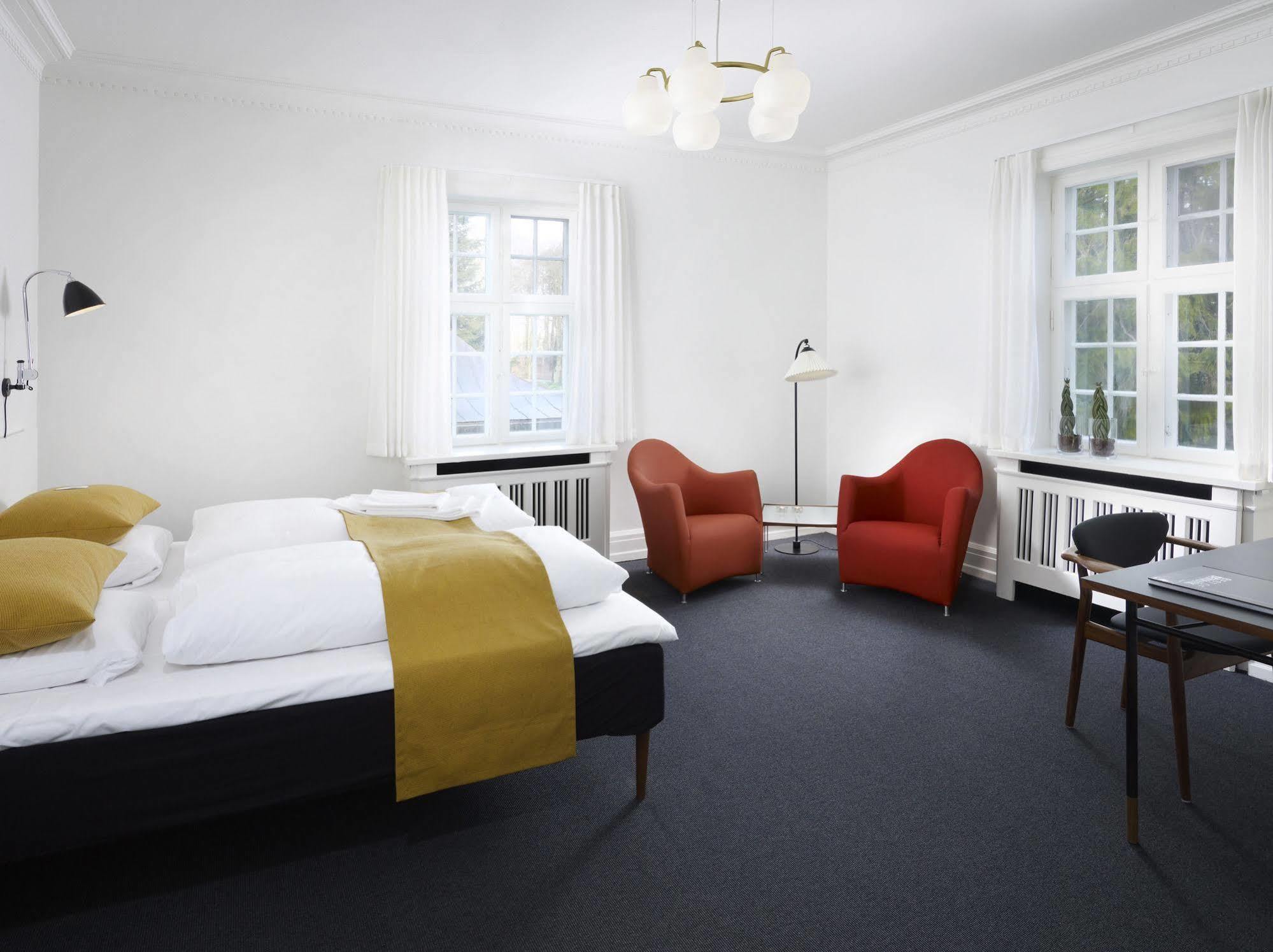 Skarrildhus Sinatur Hotel & Konference Екстер'єр фото